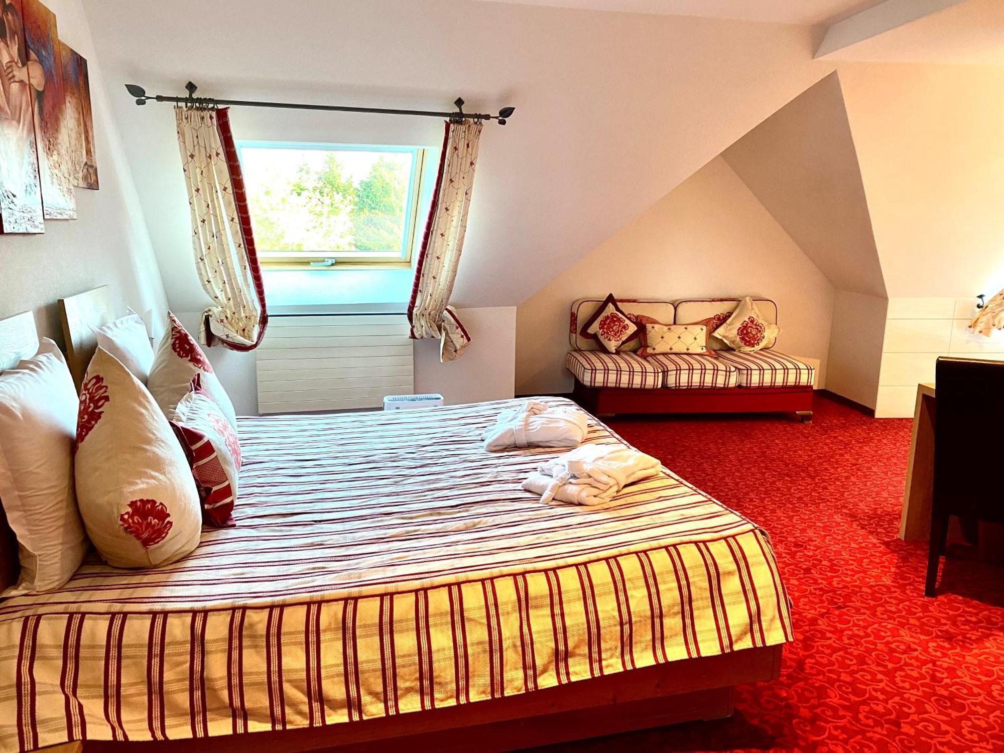 Hotel Restaurant Le Petit Kohlberg Lucelle Ngoại thất bức ảnh